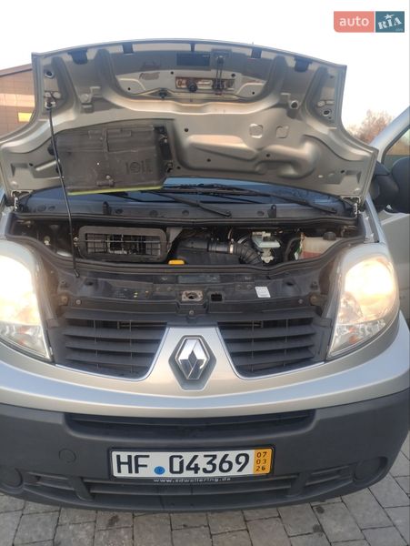 Минивэн Renault Trafic 2011 в Львове