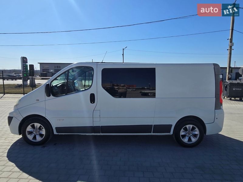Минивэн Renault Trafic 2012 в Тернополе