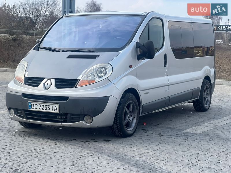Минивэн Renault Trafic 2006 в Львове