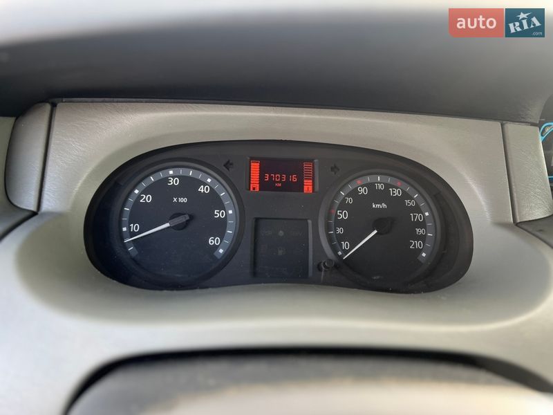 Минивэн Renault Trafic 2006 в Львове