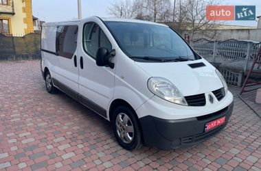 Вантажопасажирський фургон Renault Trafic 2011 в Дубні