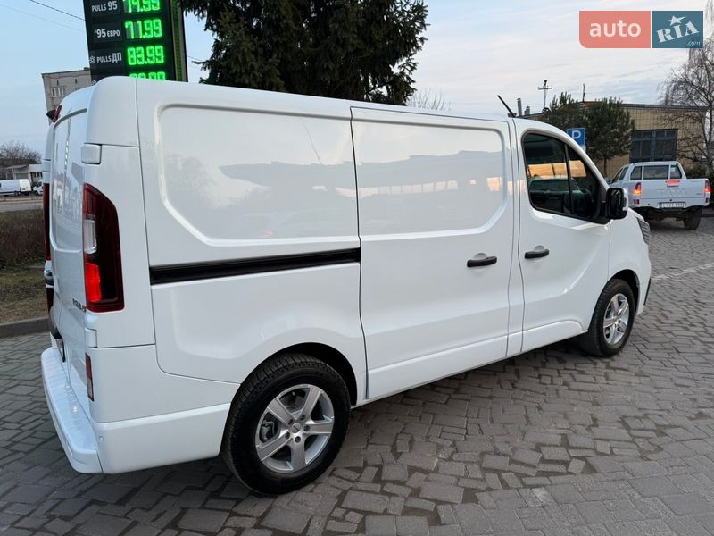 Грузовой фургон Renault Trafic 2025 в Дубно
