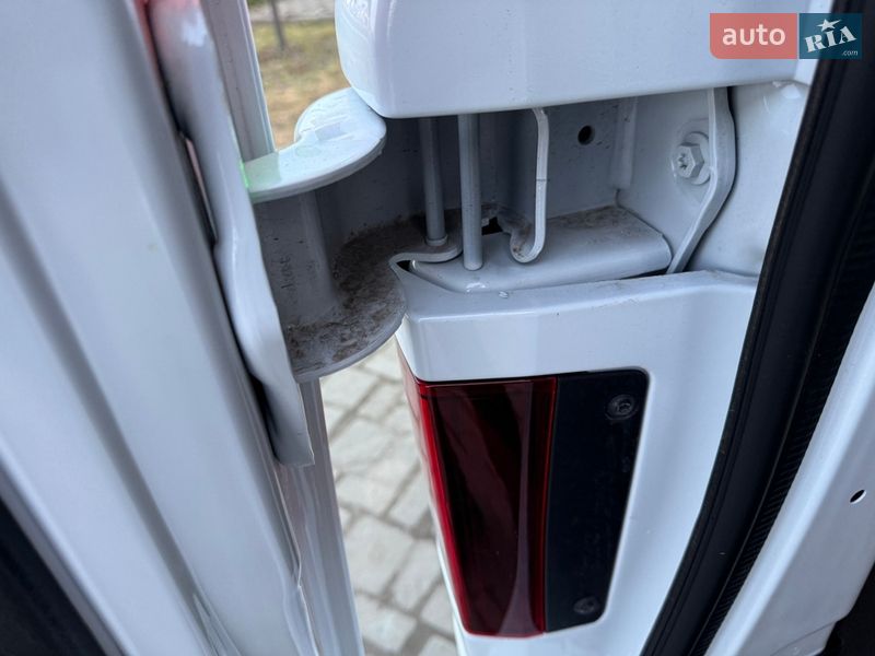 Грузовой фургон Renault Trafic 2025 в Дубно