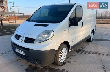 Вантажний фургон Renault Trafic 2013 в Ярмолинцях