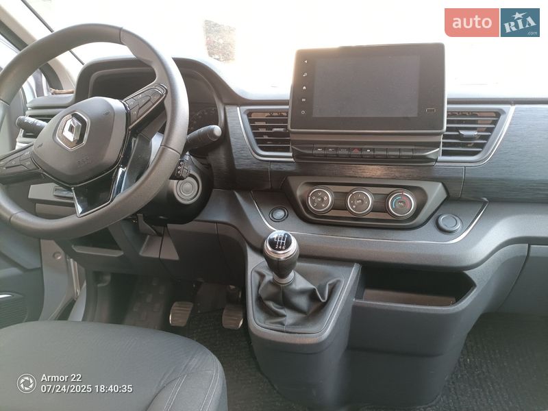 Мікроавтобус Renault Trafic 2022 в Харкові фото 3 Мікроавтобус Renault Trafic 2022 в Харкові
