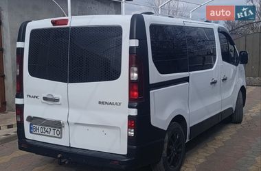 Мінівен Renault Trafic 2015 в Татарбунарах