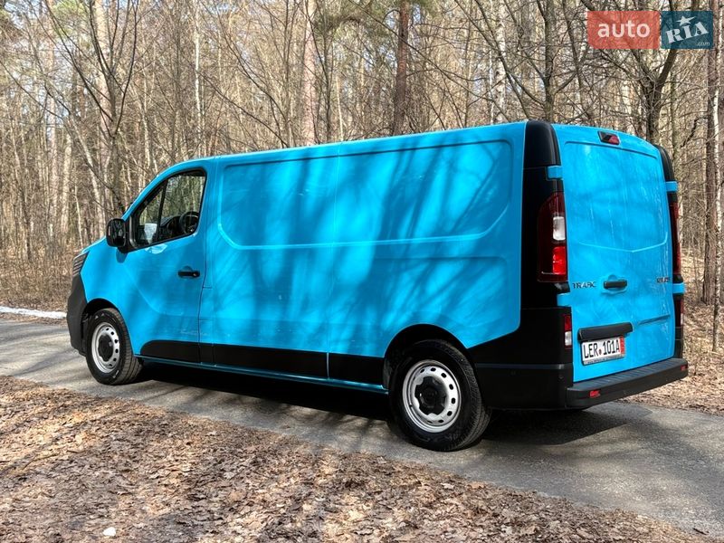 Грузовой фургон Renault Trafic 2022 в Киеве