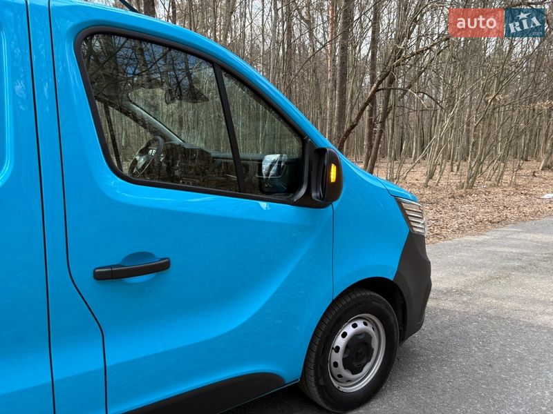 Грузовой фургон Renault Trafic 2022 в Киеве