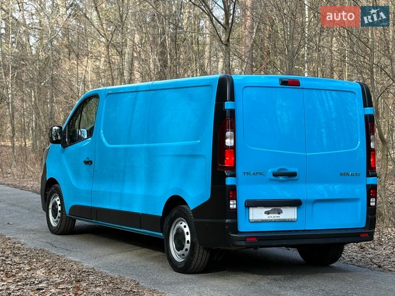 Грузовой фургон Renault Trafic 2022 в Киеве