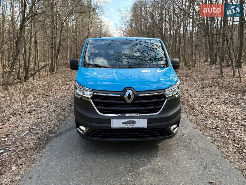 Грузовой фургон Renault Trafic 2022 в Киеве