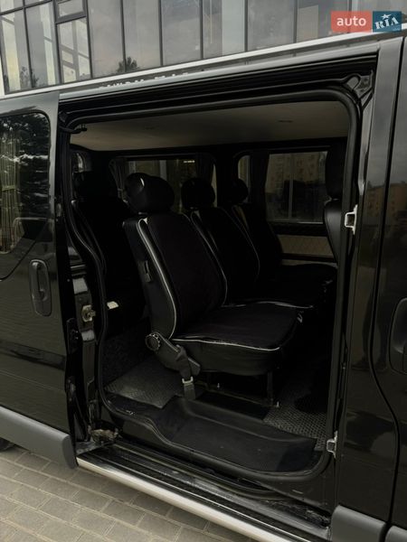 Минивэн Renault Trafic 2008 в Новояворовске
