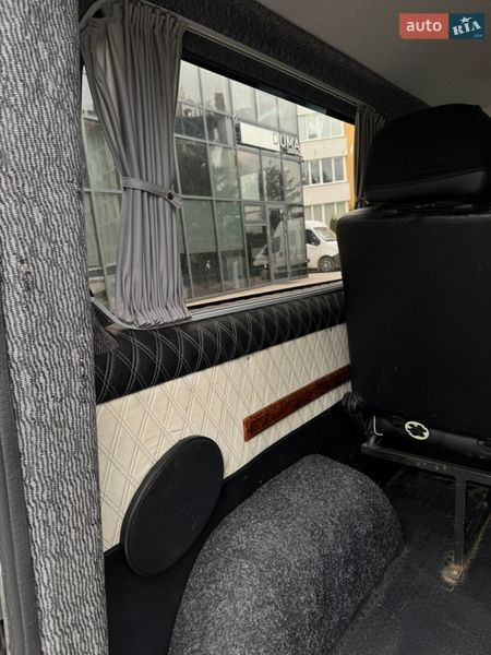 Минивэн Renault Trafic 2008 в Новояворовске