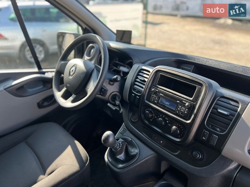 Вантажний фургон Renault Trafic 2017 в Ковелі фото 44 Вантажний фургон Renault Trafic 2017 в Ковелі
