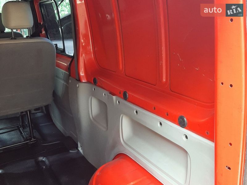 Грузопассажирский фургон Renault Trafic 2010 в Полтаве