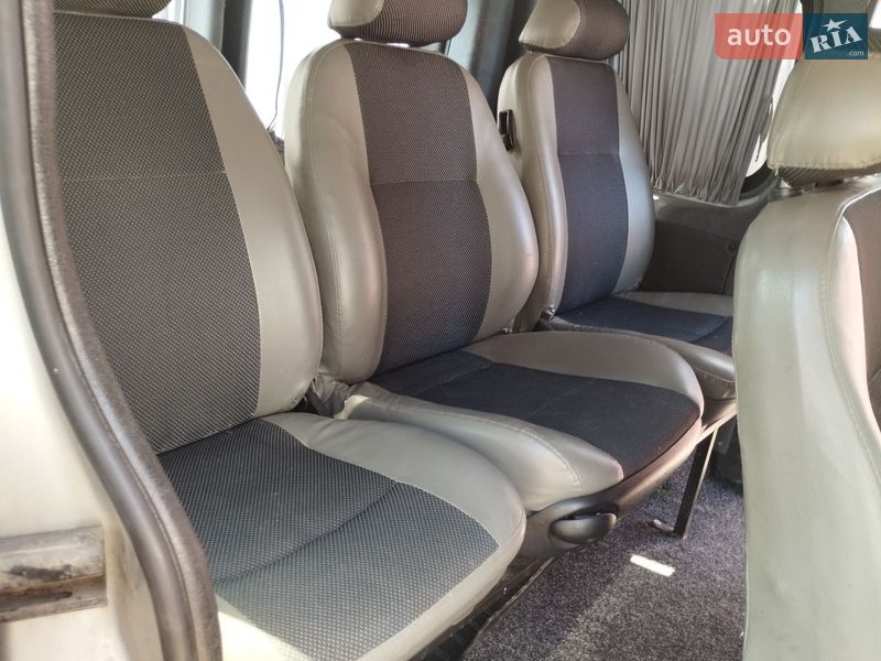 Мінівен Renault Trafic 2007 в Смілі фото 28 Мінівен Renault Trafic 2007 в Смілі