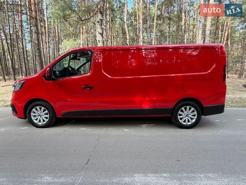 Другие грузовики Renault Trafic 2023 в Киеве