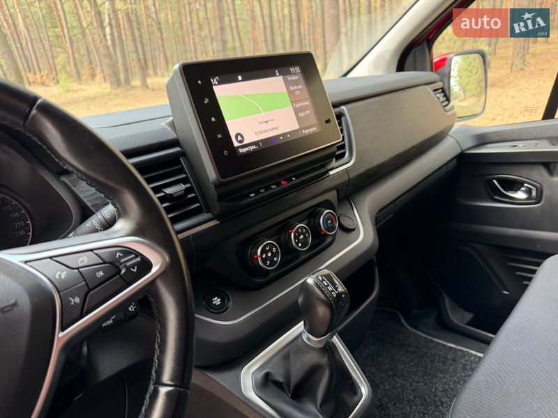 Другие грузовики Renault Trafic 2023 в Киеве