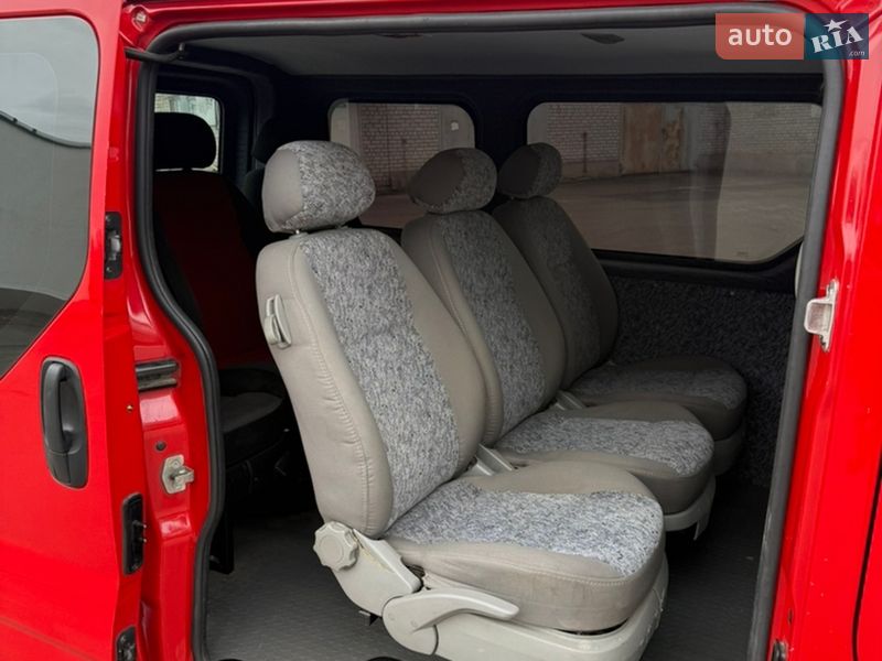 Минивэн Renault Trafic 2006 в Киеве