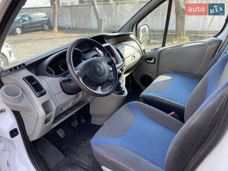 Минивэн Renault Trafic 2012 в Луцке фото 12 Минивэн Renault Trafic 2012 в Луцке