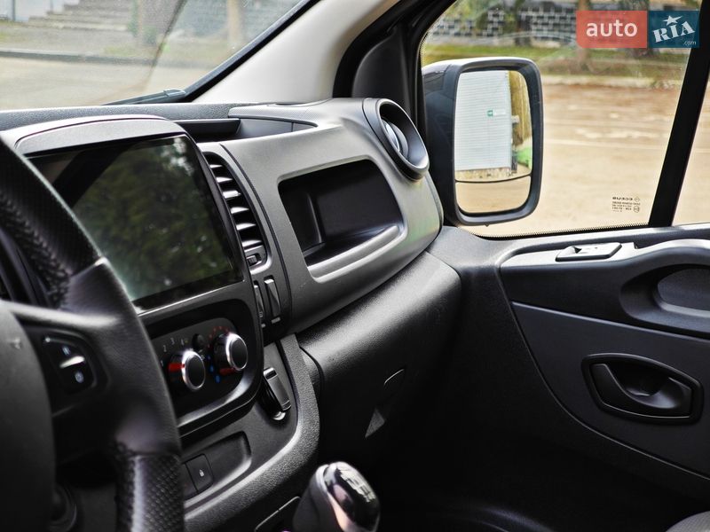 Вантажний фургон Renault Trafic 2020 в Дубні