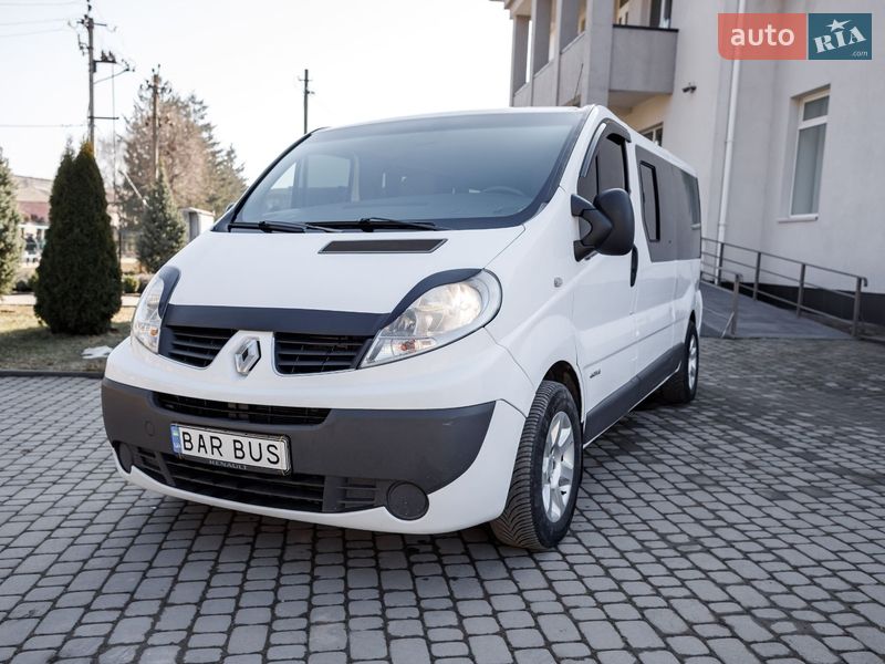 Минивэн Renault Trafic 2007 в Баре фото 11 Минивэн Renault Trafic 2007 в Баре