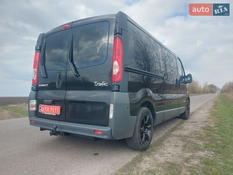 Грузопассажирский фургон Renault Trafic 2012 в Ровно фото 7 Грузопассажирский фургон Renault Trafic 2012 в Ровно