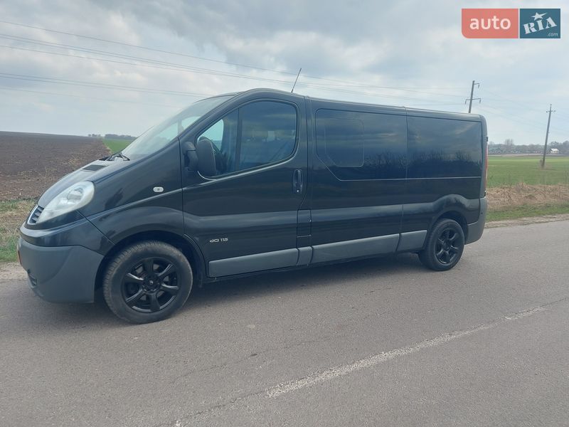Грузопассажирский фургон Renault Trafic 2012 в Ровно фото 12 Грузопассажирский фургон Renault Trafic 2012 в Ровно