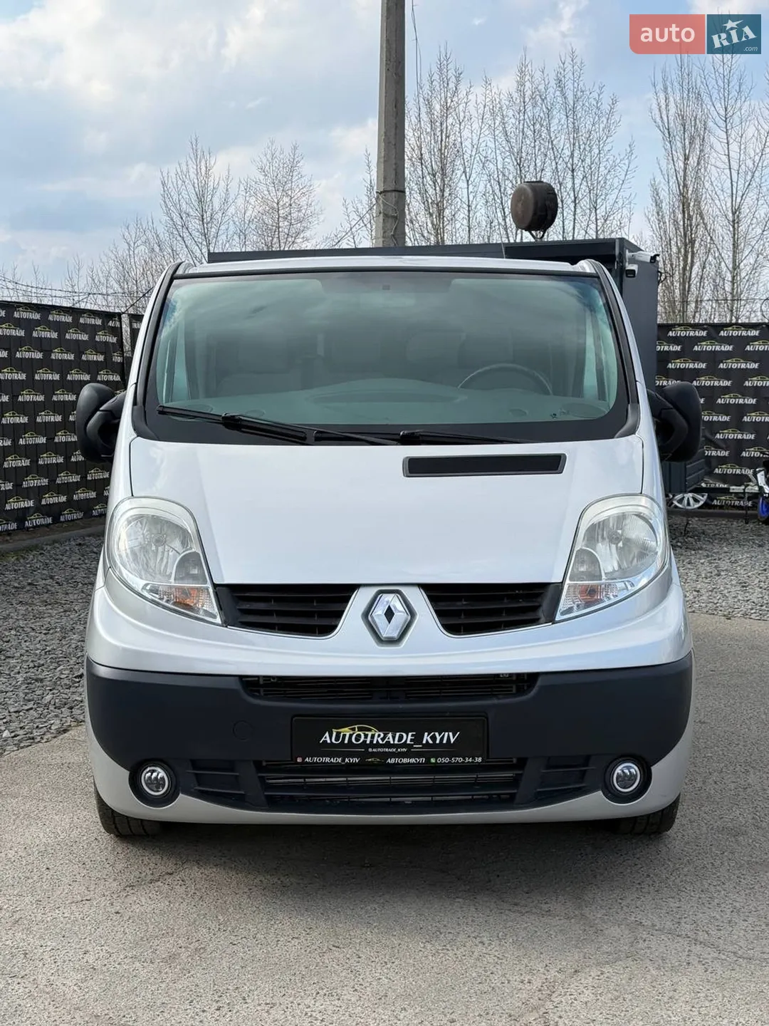 2010 Renault Trafic - мініатюра 2