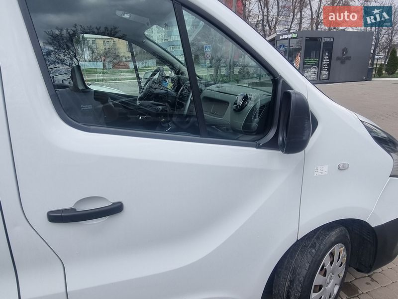 Грузовой фургон Renault Trafic 2017 в Харькове фото 9 Грузовой фургон Renault Trafic 2017 в Харькове