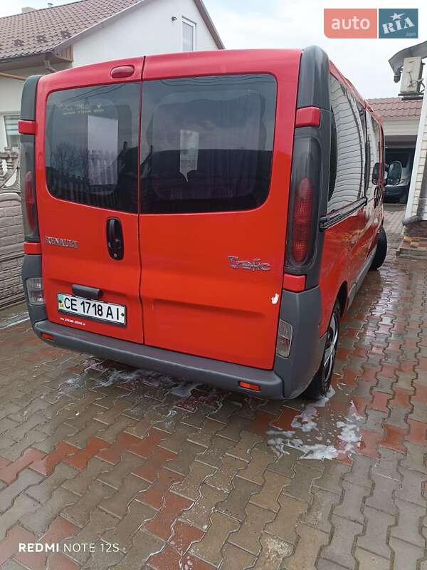 Минивэн Renault Trafic 2002 в Черновцах