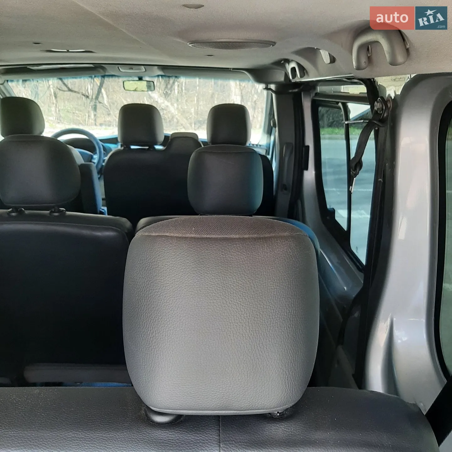 2010 Renault Trafic - мініатюра 38