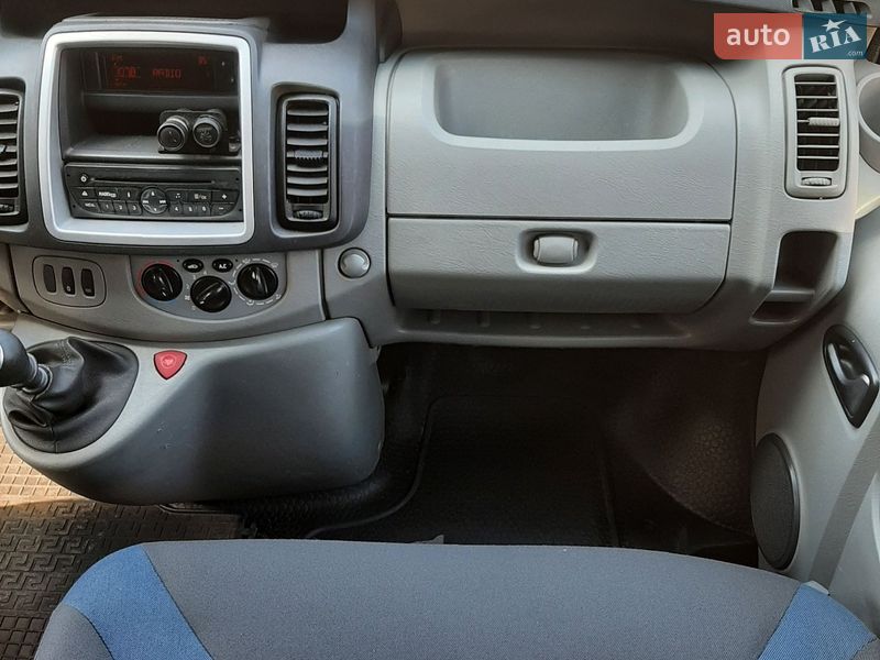 Мінівен Renault Trafic 2010 в Полтаві