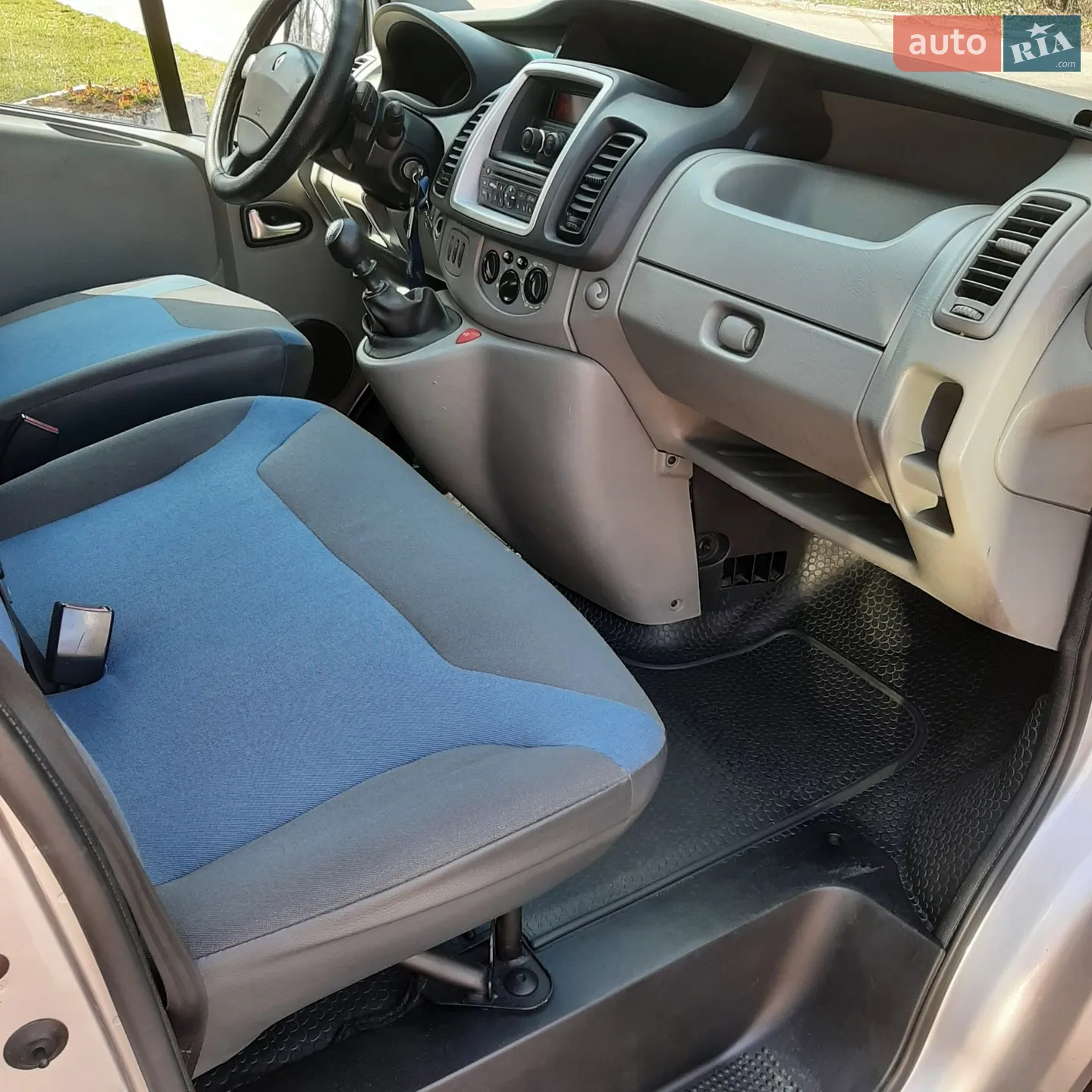 2010 Renault Trafic - мініатюра 66