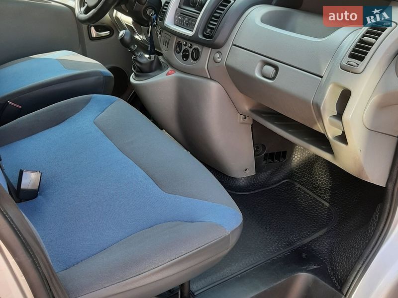 Мінівен Renault Trafic 2010 в Полтаві