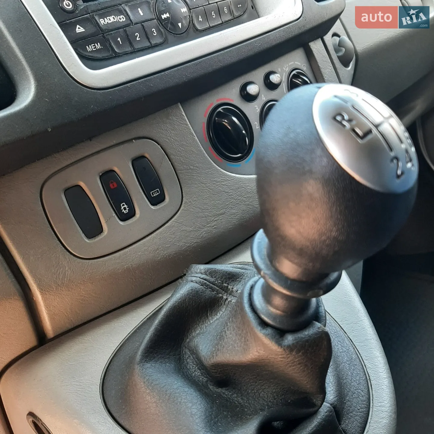2010 Renault Trafic - мініатюра 80