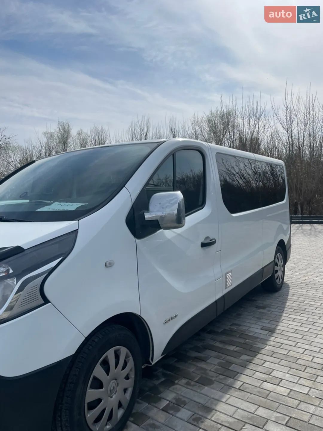 2017 Renault Trafic - мініатюра 2