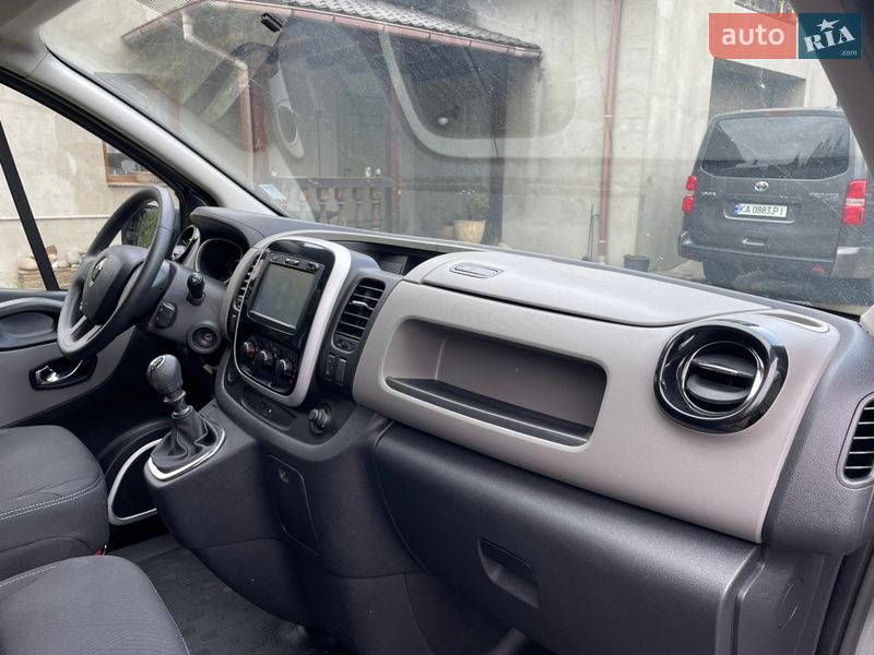 Мінівен Renault Trafic 2018 в Києві