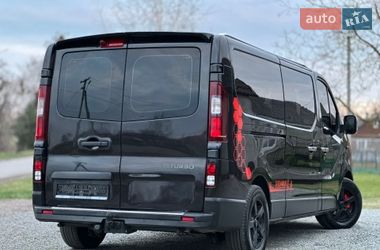 Минивэн Renault Trafic 2016 в Млинове