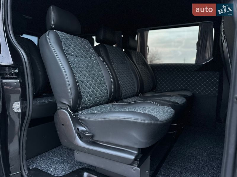 Минивэн Renault Trafic 2016 в Млинове