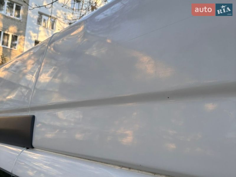 Мінівен Renault Trafic 2008 в Новояворівську