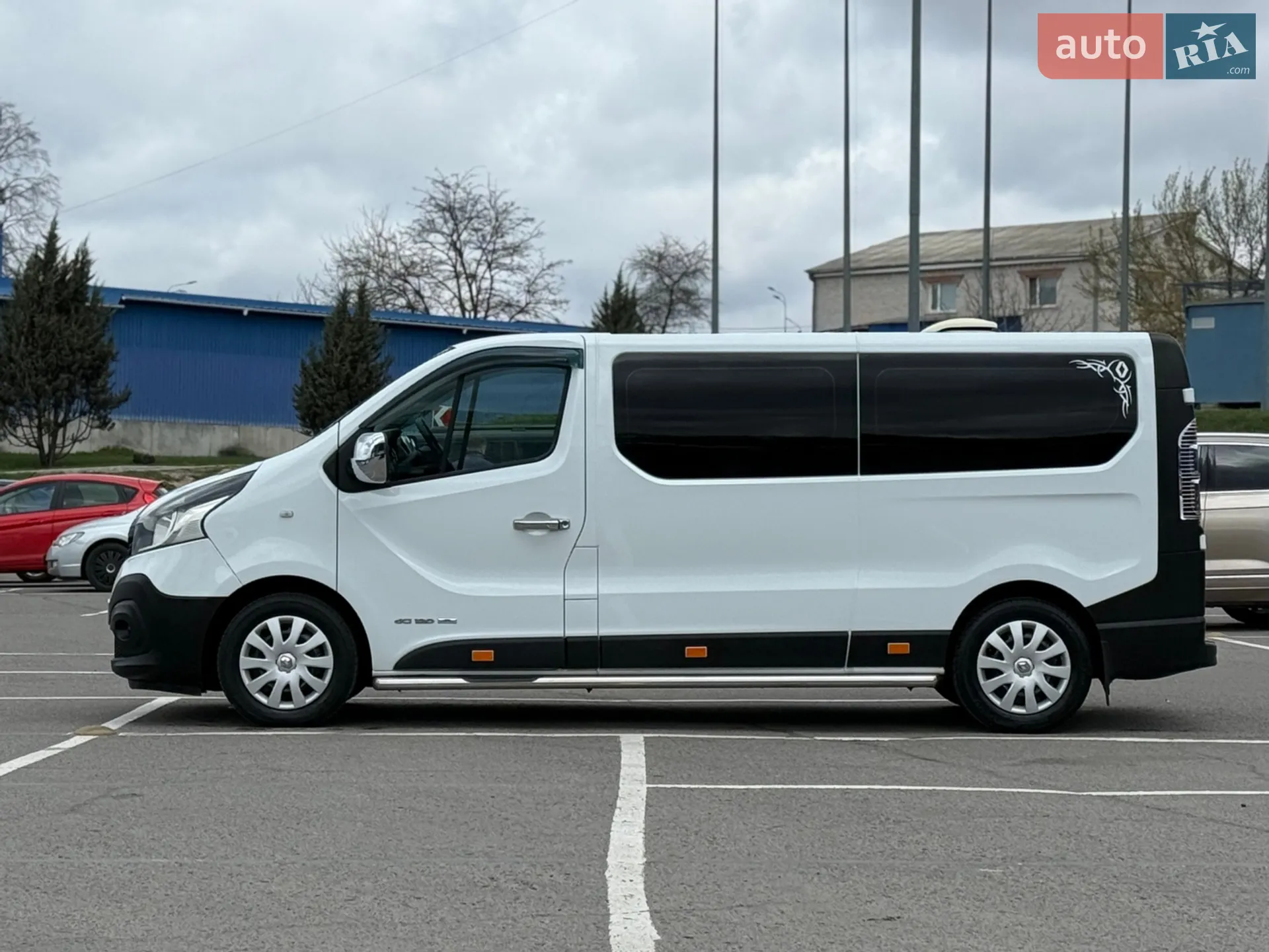 2016 Renault Trafic - мініатюра 3
