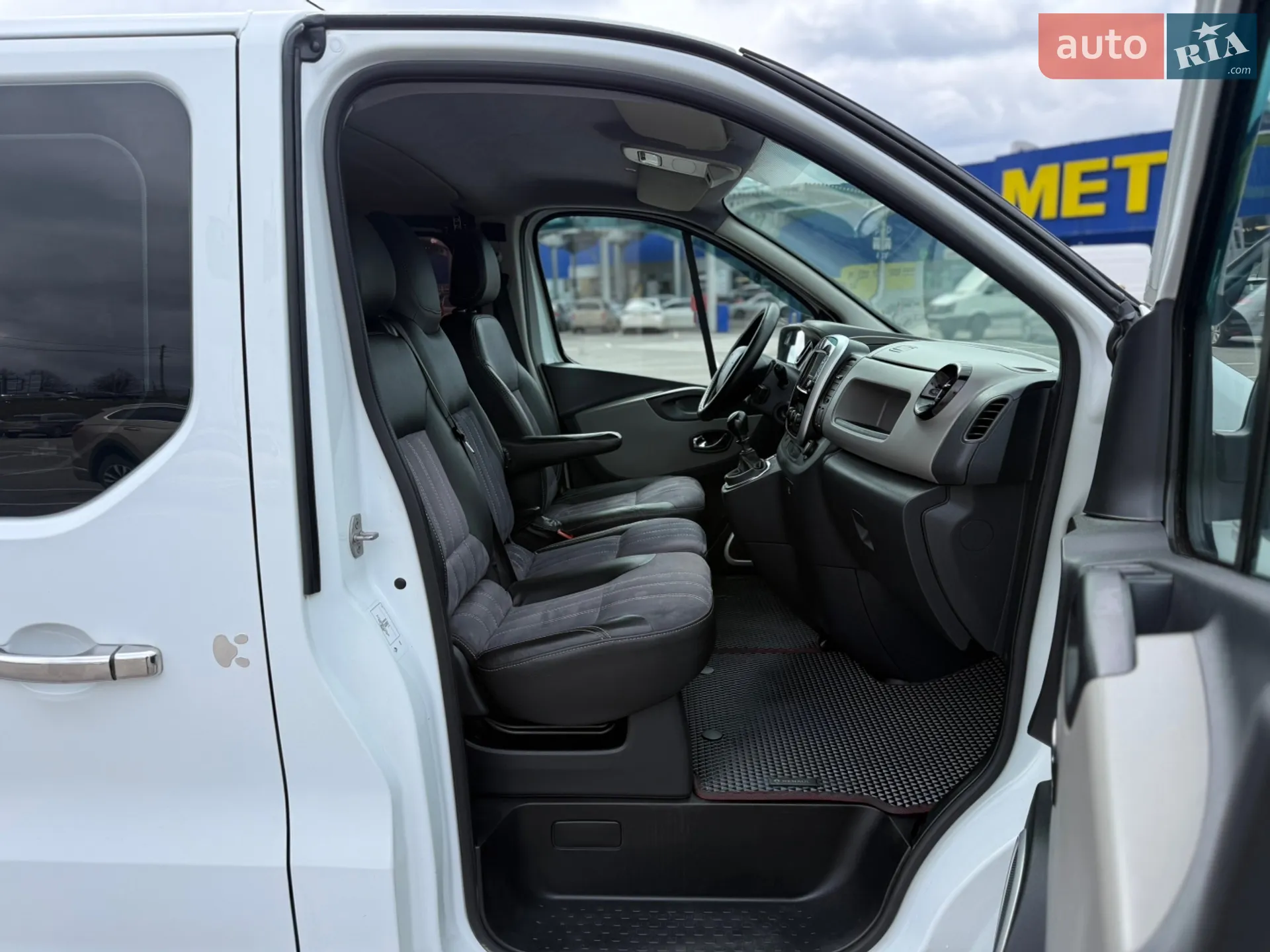 2016 Renault Trafic - мініатюра 20