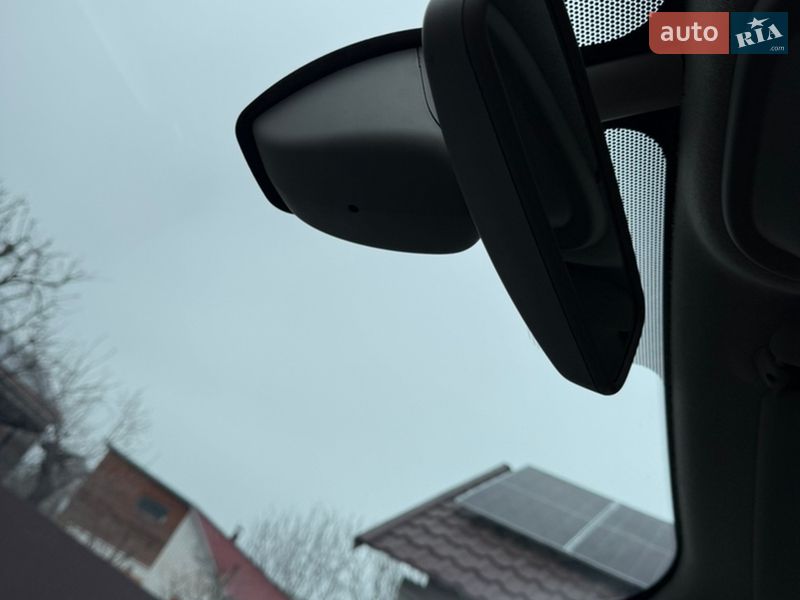 Вантажопасажирський фургон Renault Trafic 2019 в Києві фото 101 Вантажопасажирський фургон Renault Trafic 2019 в Києві