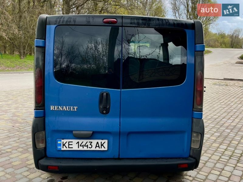 Минивэн Renault Trafic 2003 в Запорожье