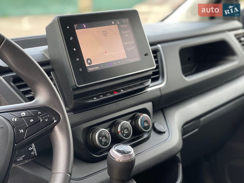 Грузовой фургон Renault Trafic 2023 в Дубно