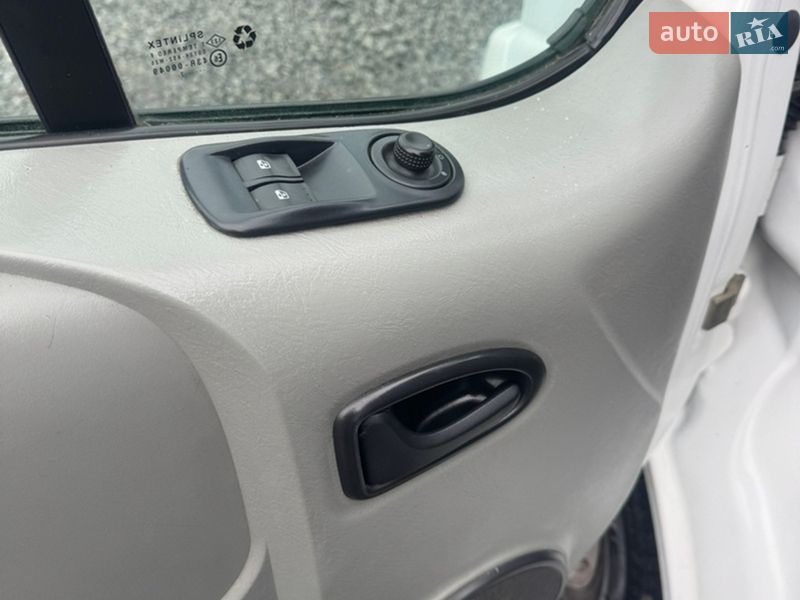 Минивэн Renault Trafic 2007 в Хмельницком фото 22 Минивэн Renault Trafic 2007 в Хмельницком