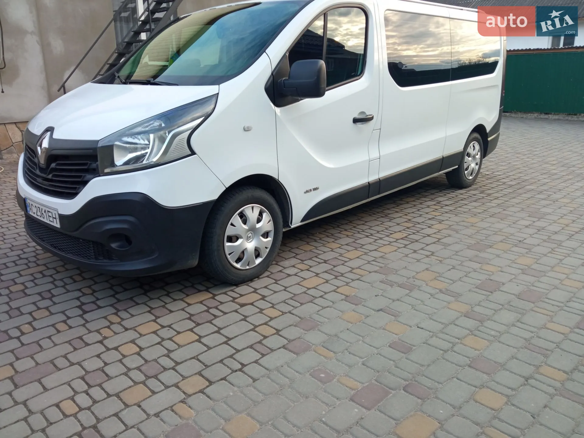 2016 Renault Trafic - мініатюра 9