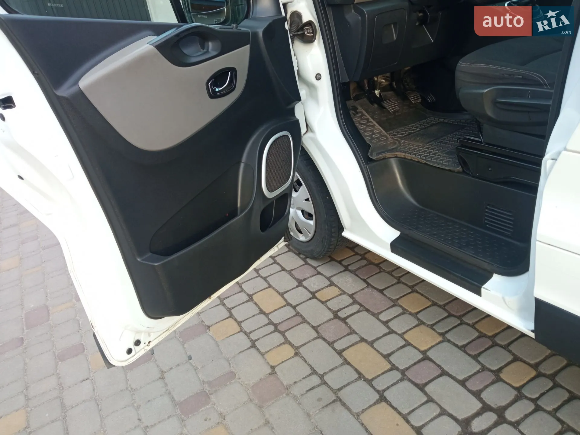 2016 Renault Trafic - мініатюра 23