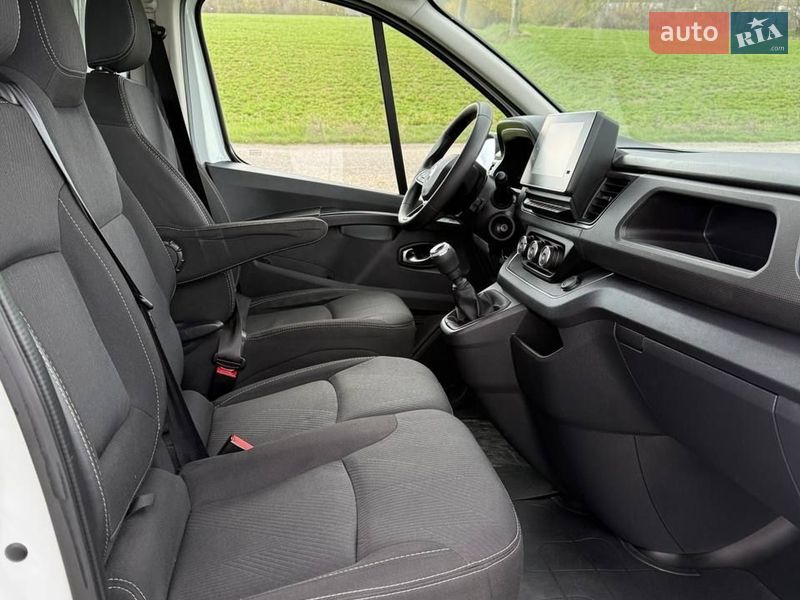 Грузовой фургон Renault Trafic 2022 в Ладыжине