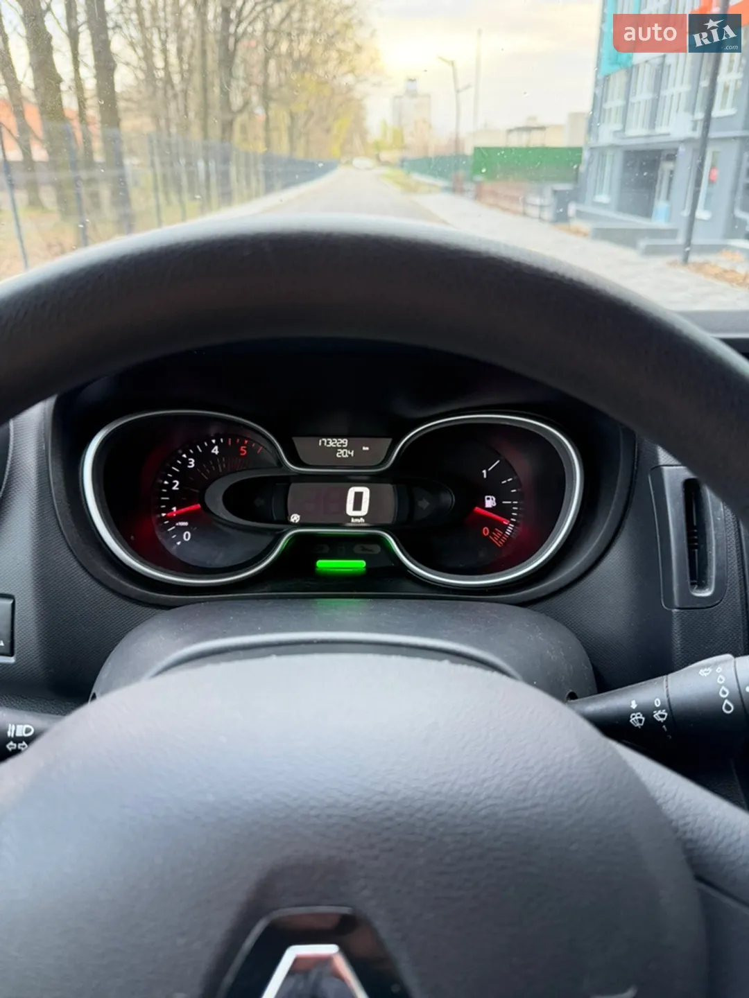 2020 Renault Trafic - мініатюра 21